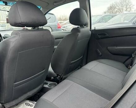 Серый Шевроле Авео, объемом двигателя 1.5 л и пробегом 166 тыс. км за 3900 $, фото 8 на Automoto.ua