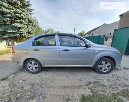 Серый Шевроле Авео, объемом двигателя 1.5 л и пробегом 300 тыс. км за 4700 $, фото 3 на Automoto.ua