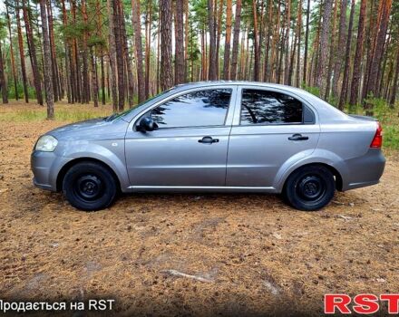 Серый Шевроле Авео, объемом двигателя 1.2 л и пробегом 161 тыс. км за 4800 $, фото 1 на Automoto.ua
