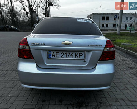 Серый Шевроле Авео, объемом двигателя 1.5 л и пробегом 195 тыс. км за 5200 $, фото 4 на Automoto.ua