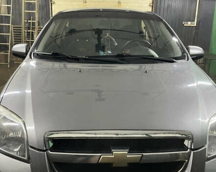 Сірий Шевроле Авео, об'ємом двигуна 1.5 л та пробігом 183 тис. км за 4000 $, фото 1 на Automoto.ua