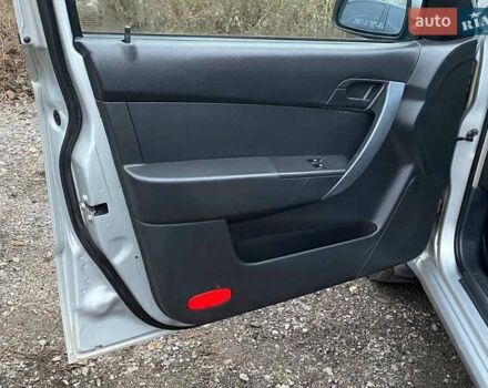 Серый Шевроле Авео, объемом двигателя 1.5 л и пробегом 124 тыс. км за 4800 $, фото 27 на Automoto.ua