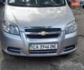 Серый Шевроле Авео, объемом двигателя 1.5 л и пробегом 149 тыс. км за 5200 $, фото 1 на Automoto.ua
