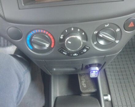 Серый Шевроле Авео, объемом двигателя 1.5 л и пробегом 69 тыс. км за 6500 $, фото 5 на Automoto.ua