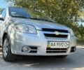Серый Шевроле Авео, объемом двигателя 1.5 л и пробегом 217 тыс. км за 4500 $, фото 1 на Automoto.ua