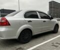 Серый Шевроле Авео, объемом двигателя 1.5 л и пробегом 183 тыс. км за 4800 $, фото 1 на Automoto.ua