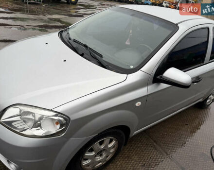 Серый Шевроле Авео, объемом двигателя 1.5 л и пробегом 190 тыс. км за 4600 $, фото 5 на Automoto.ua