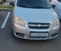 Серый Шевроле Авео, объемом двигателя 1.5 л и пробегом 278 тыс. км за 3900 $, фото 1 на Automoto.ua