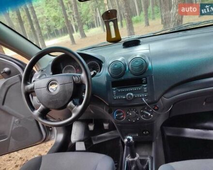 Серый Шевроле Авео, объемом двигателя 1.21 л и пробегом 161 тыс. км за 4800 $, фото 10 на Automoto.ua