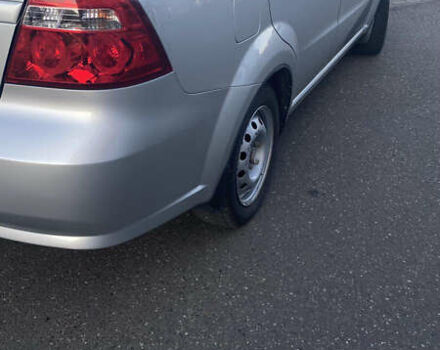 Сірий Шевроле Авео, об'ємом двигуна 1.6 л та пробігом 70 тис. км за 4500 $, фото 4 на Automoto.ua