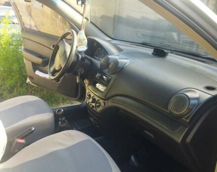 Серый Шевроле Авео, объемом двигателя 1.5 л и пробегом 135 тыс. км за 4900 $, фото 3 на Automoto.ua