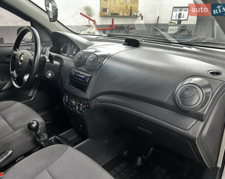 Серый Шевроле Авео, объемом двигателя 1.5 л и пробегом 195 тыс. км за 5200 $, фото 24 на Automoto.ua