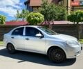 Серый Шевроле Авео, объемом двигателя 1.5 л и пробегом 220 тыс. км за 5500 $, фото 1 на Automoto.ua