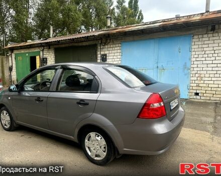 Серый Шевроле Авео, объемом двигателя 1.5 л и пробегом 159 тыс. км за 4400 $, фото 2 на Automoto.ua
