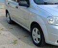 Серый Шевроле Авео, объемом двигателя 1.5 л и пробегом 255 тыс. км за 3400 $, фото 1 на Automoto.ua