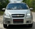 Сірий Шевроле Авео, об'ємом двигуна 1.5 л та пробігом 227 тис. км за 4500 $, фото 1 на Automoto.ua