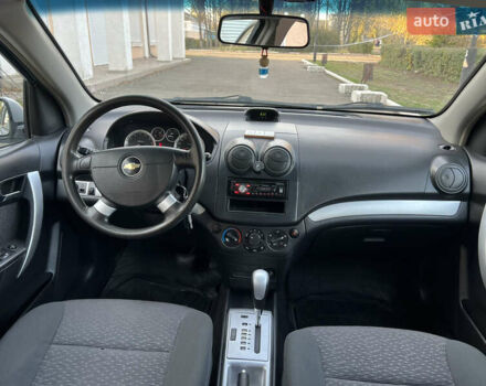 Серый Шевроле Авео, объемом двигателя 0 л и пробегом 140 тыс. км за 5450 $, фото 14 на Automoto.ua