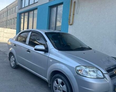 Серый Шевроле Авео, объемом двигателя 1.5 л и пробегом 313 тыс. км за 5600 $, фото 1 на Automoto.ua