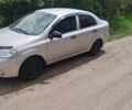 Сірий Шевроле Авео, об'ємом двигуна 1.5 л та пробігом 250 тис. км за 4200 $, фото 1 на Automoto.ua