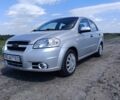 Серый Шевроле Авео, объемом двигателя 1.5 л и пробегом 127 тыс. км за 4800 $, фото 1 на Automoto.ua