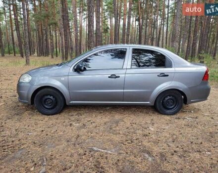 Серый Шевроле Авео, объемом двигателя 1.21 л и пробегом 161 тыс. км за 4800 $, фото 3 на Automoto.ua
