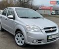 Серый Шевроле Авео, объемом двигателя 1.5 л и пробегом 124 тыс. км за 4800 $, фото 1 на Automoto.ua
