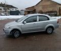 Серый Шевроле Авео, объемом двигателя 1.5 л и пробегом 284 тыс. км за 3500 $, фото 2 на Automoto.ua