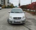 Серый Шевроле Авео, объемом двигателя 1.5 л и пробегом 177 тыс. км за 3800 $, фото 10 на Automoto.ua