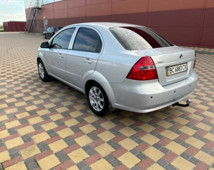 Сірий Шевроле Авео, об'ємом двигуна 1.5 л та пробігом 113 тис. км за 4500 $, фото 3 на Automoto.ua