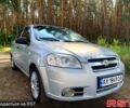 Серый Шевроле Авео, объемом двигателя 1.5 л и пробегом 181 тыс. км за 4200 $, фото 1 на Automoto.ua