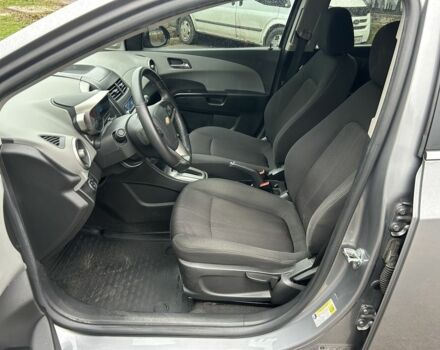 Сірий Шевроле Авео, об'ємом двигуна 1.6 л та пробігом 42 тис. км за 7900 $, фото 16 на Automoto.ua