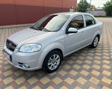 Сірий Шевроле Авео, об'ємом двигуна 1.5 л та пробігом 113 тис. км за 4500 $, фото 1 на Automoto.ua