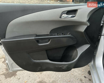 Серый Шевроле Авео, объемом двигателя 1.6 л и пробегом 79 тыс. км за 4650 $, фото 14 на Automoto.ua