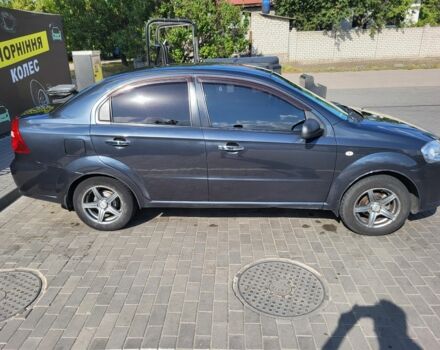 Серый Шевроле Авео, объемом двигателя 1.5 л и пробегом 200 тыс. км за 3500 $, фото 3 на Automoto.ua