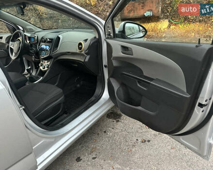 Серый Шевроле Авео, объемом двигателя 1.6 л и пробегом 79 тыс. км за 4650 $, фото 10 на Automoto.ua