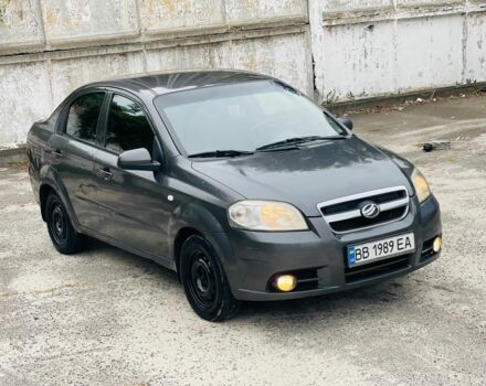 Серый Шевроле Авео, объемом двигателя 1.5 л и пробегом 299 тыс. км за 3200 $, фото 3 на Automoto.ua
