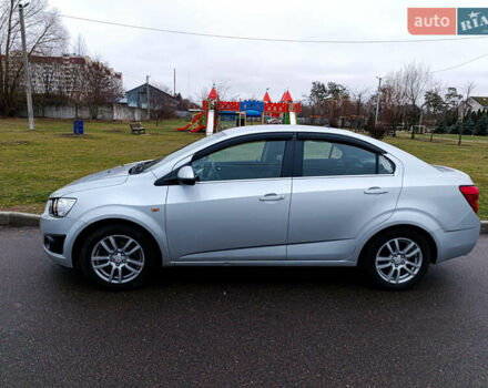 Серый Шевроле Авео, объемом двигателя 1.6 л и пробегом 143 тыс. км за 7000 $, фото 4 на Automoto.ua