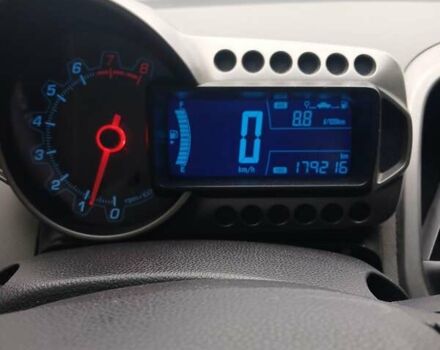 Серый Шевроле Авео, объемом двигателя 1.6 л и пробегом 179 тыс. км за 6000 $, фото 10 на Automoto.ua