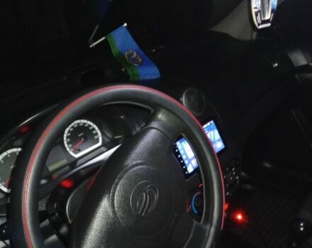 Сірий Шевроле Авео, об'ємом двигуна 1 л та пробігом 160 тис. км за 4200 $, фото 6 на Automoto.ua