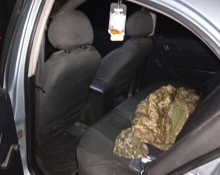 Сірий Шевроле Авео, об'ємом двигуна 1 л та пробігом 160 тис. км за 4200 $, фото 7 на Automoto.ua