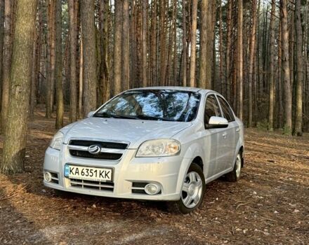 Серый Шевроле Авео, объемом двигателя 1.5 л и пробегом 176 тыс. км за 3400 $, фото 1 на Automoto.ua