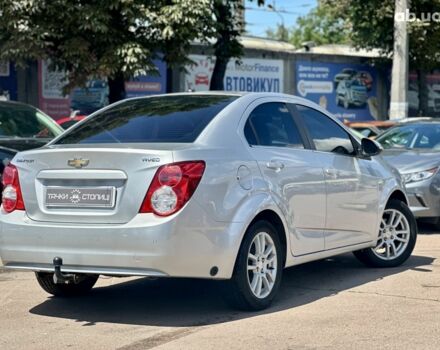Сірий Шевроле Авео, об'ємом двигуна 1.4 л та пробігом 138 тис. км за 6500 $, фото 4 на Automoto.ua