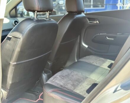 Сірий Шевроле Авео, об'ємом двигуна 1.4 л та пробігом 138 тис. км за 6500 $, фото 15 на Automoto.ua