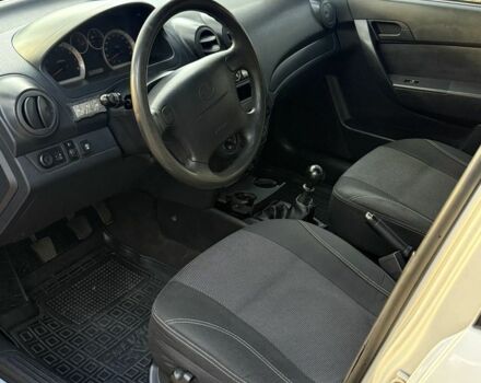 Серый Шевроле Авео, объемом двигателя 1.5 л и пробегом 176 тыс. км за 3400 $, фото 6 на Automoto.ua