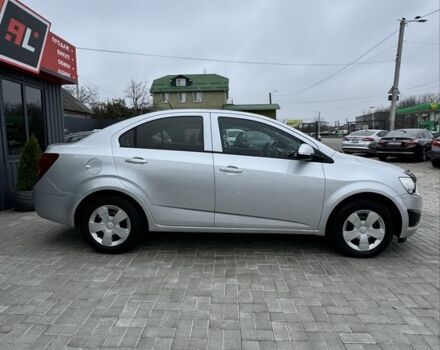 Сірий Шевроле Авео, об'ємом двигуна 1.4 л та пробігом 163 тис. км за 7500 $, фото 2 на Automoto.ua