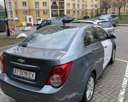 Сірий Шевроле Авео, об'ємом двигуна 1.4 л та пробігом 203 тис. км за 4500 $, фото 4 на Automoto.ua