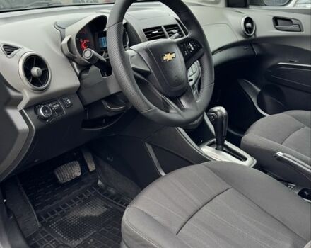 Сірий Шевроле Авео, об'ємом двигуна 1.4 л та пробігом 163 тис. км за 7500 $, фото 10 на Automoto.ua