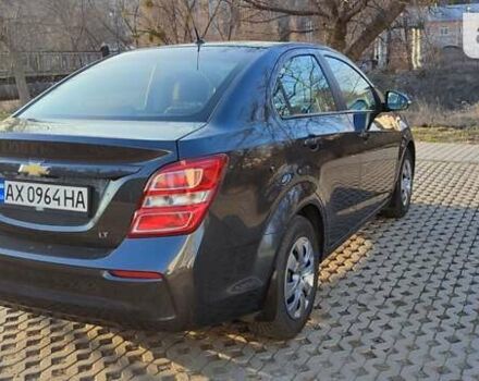 Сірий Шевроле Авео, об'ємом двигуна 1.4 л та пробігом 32 тис. км за 8900 $, фото 3 на Automoto.ua