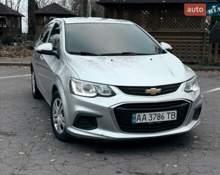 Серый Шевроле Авео, объемом двигателя 1.4 л и пробегом 68 тыс. км за 6950 $, фото 2 на Automoto.ua