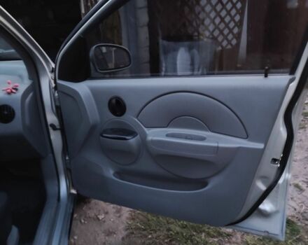 Серый Шевроле Авео, объемом двигателя 0 л и пробегом 250 тыс. км за 2300 $, фото 9 на Automoto.ua